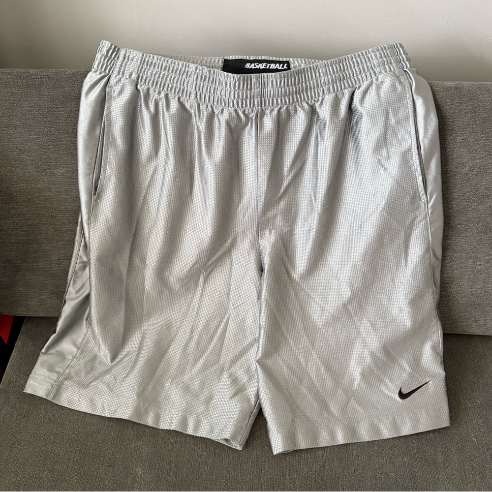 Men’s Nike Athletic Basketball Shorts Size XL